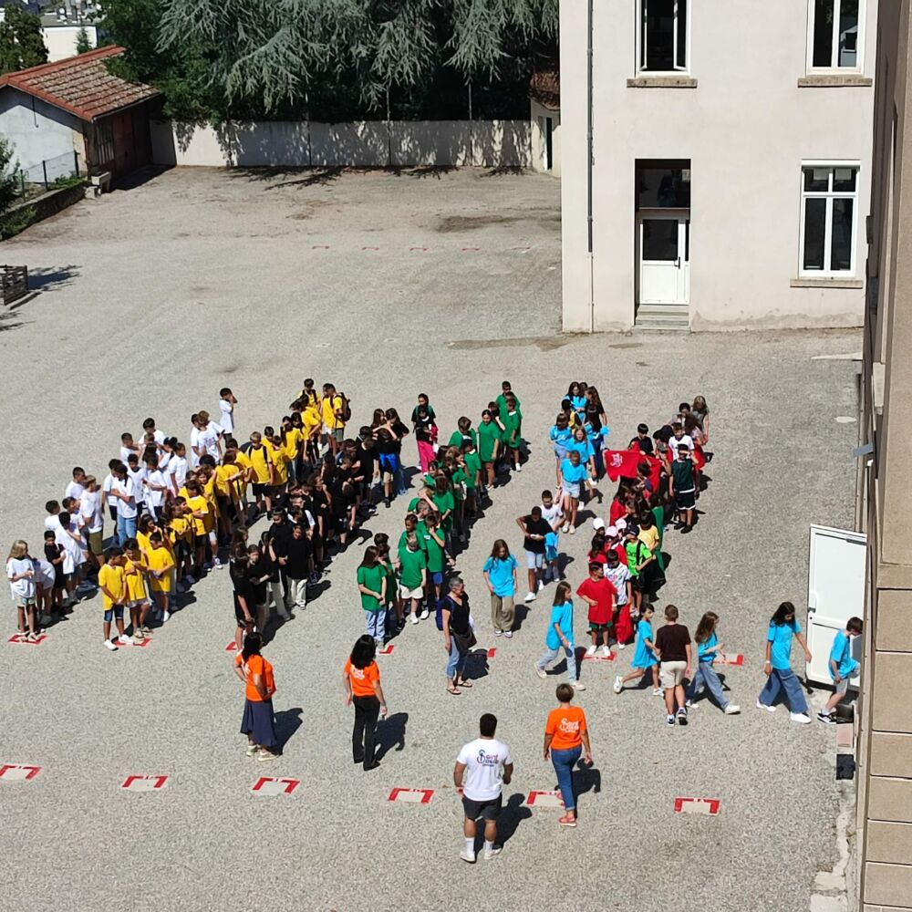 La première journée au collège pour nos élèves de 6èmes avec une chasse aux trésors